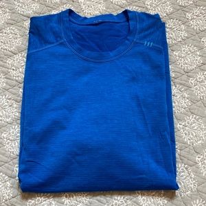 Lululemon Mens Tee (L)